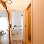 Bacchus Luxury Historic Center, Jacuzzi & Parking Hébergement de vacances *