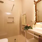 Bacchus Luxury Historic Center, Jacuzzi & Parking Hébergement de vacances Otrante